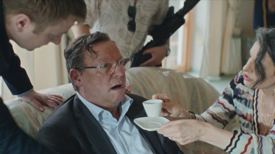 Король махинаций 2 серия